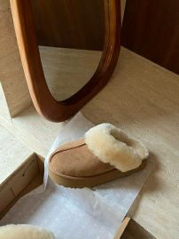 Picture of UGG Shoes Women _SKUfw145789587fw